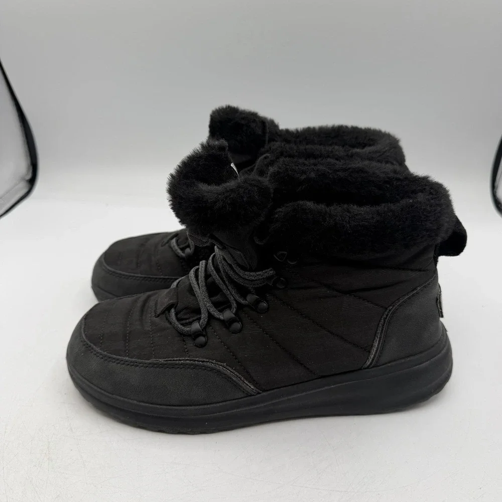 Hey Dude‎ Brandy Boots Womens Sz 7 Black Pull On Lined Ankle Booties
